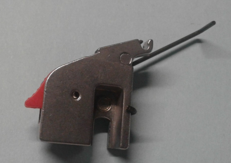 Foot Shank (Adapter) for  Serger Sewing Machine  905  and other models