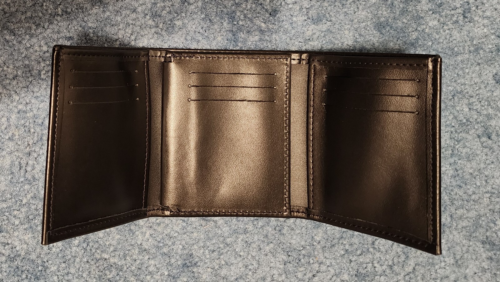 D&K TRI FOLD WALLET FOR MIAMI DADE COUNTY BADGE
