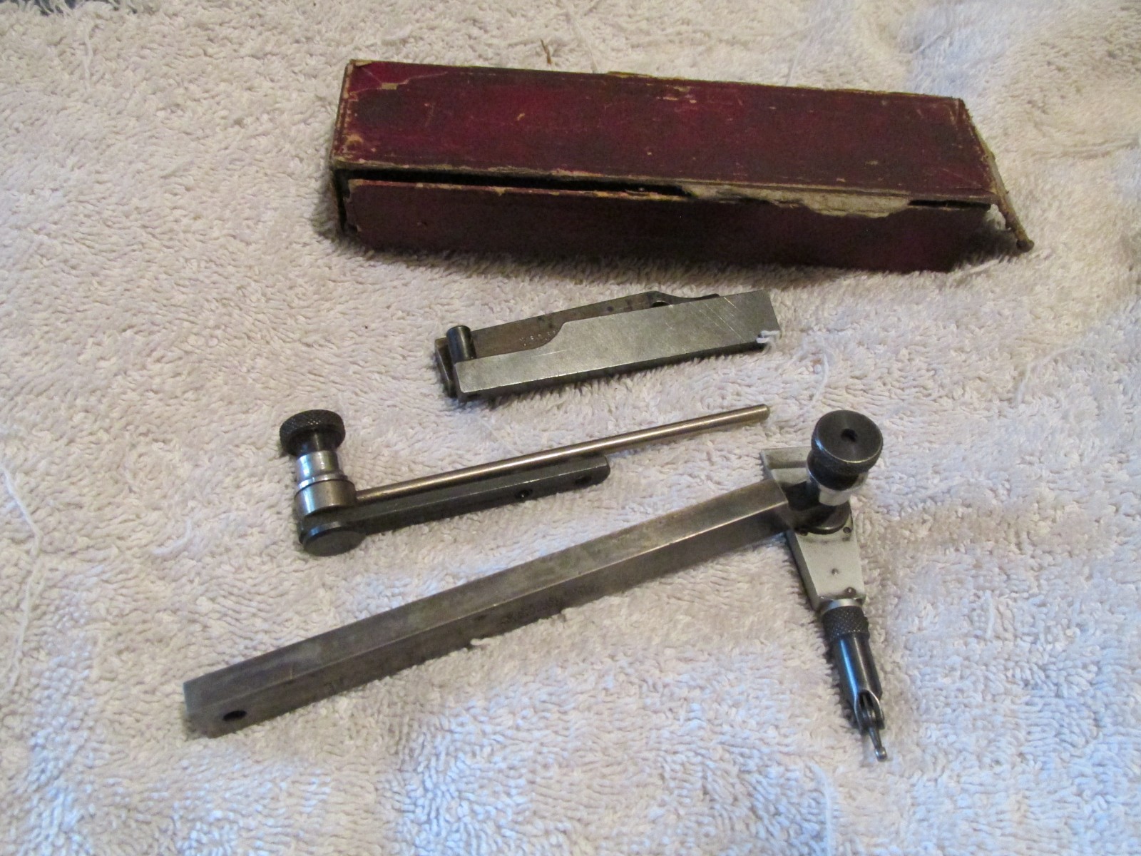 Vintage Starrett No. 564 Indicator and Mounting Bar Extras with Original Box