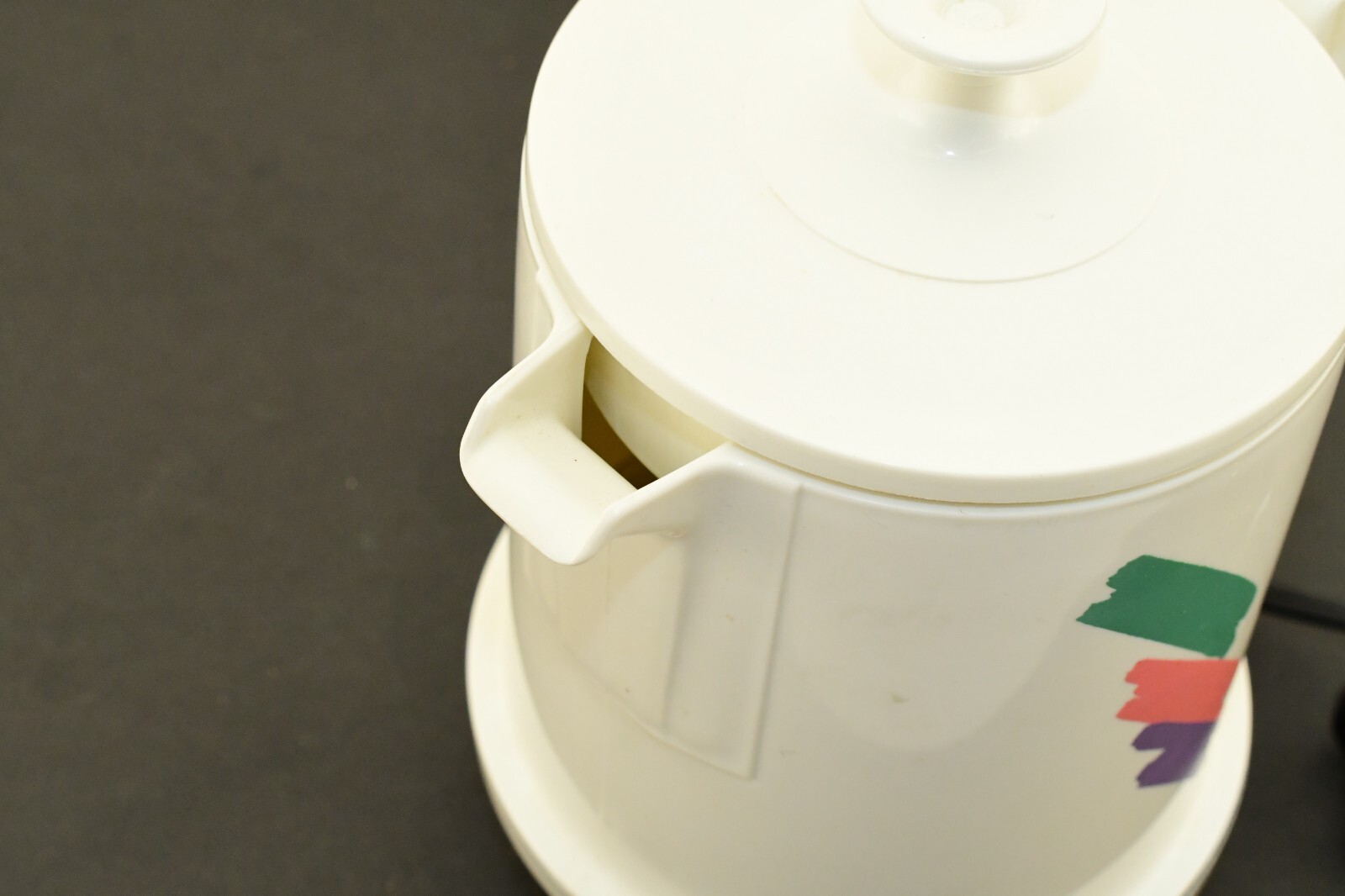 Regal Poly Hot Pot 5 Cup Electric Warmer Server K7425WT - Made in USA Regal Ware