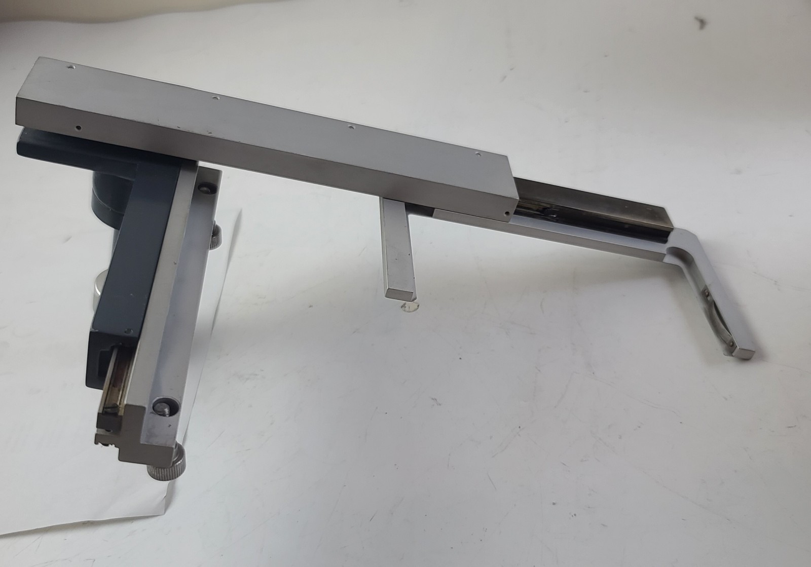 American Optical Mechanical Stage Clip