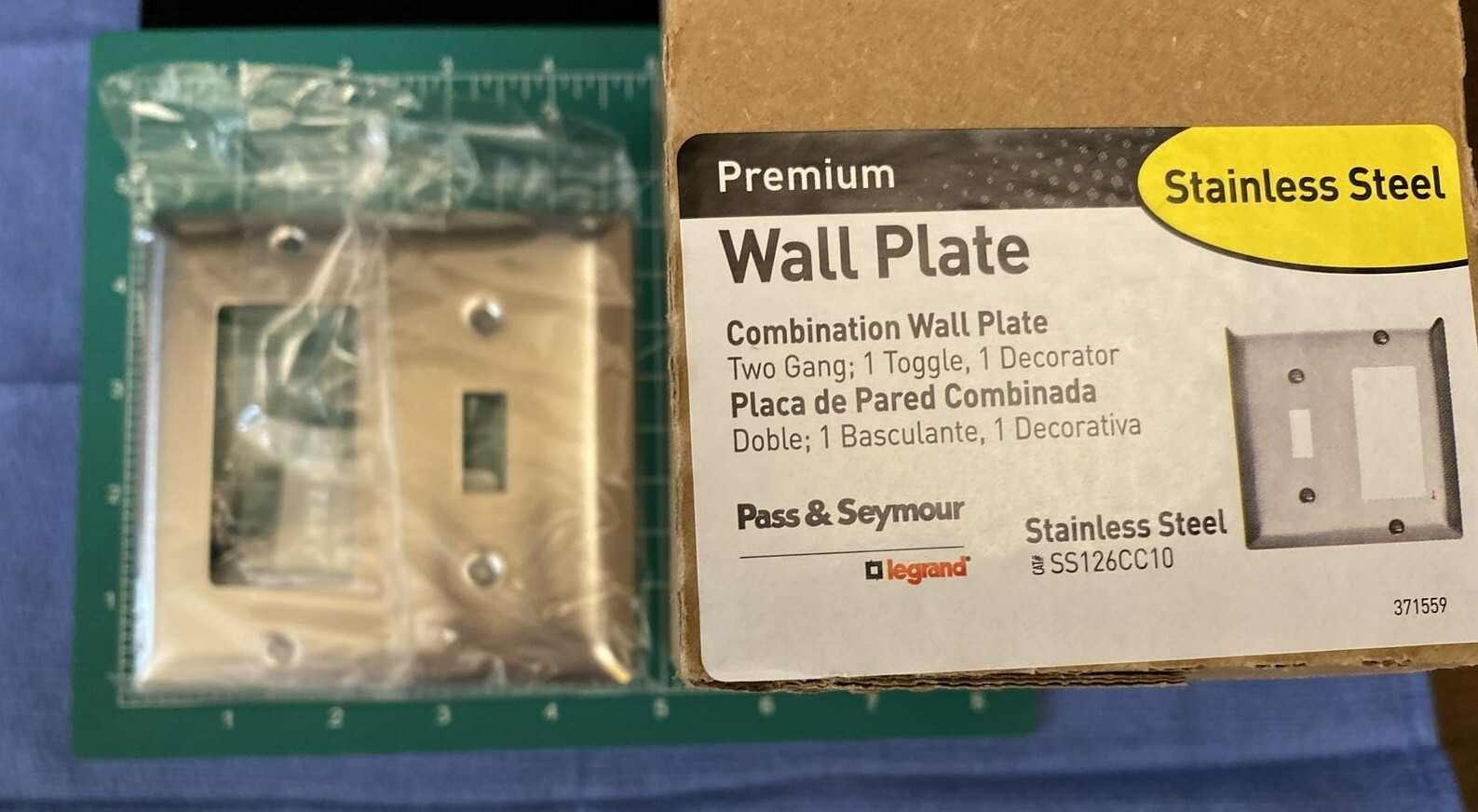Pass & Seymour 2 GANG Stainless Steel GFCI/Rocker/Toggle Plate MODEL# SS126CC10