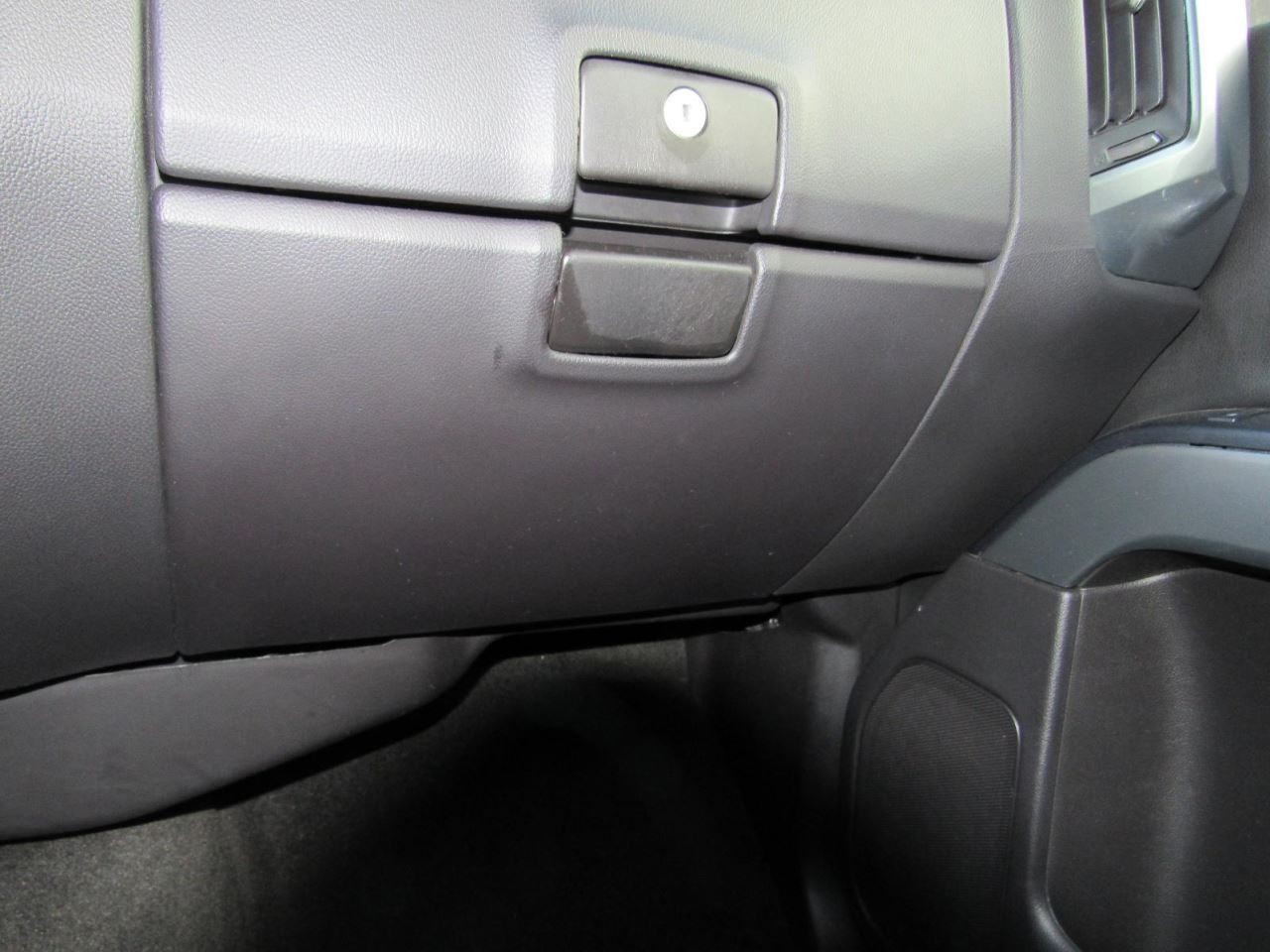 SILVERADO 1500 2016 Glove Box 1020896