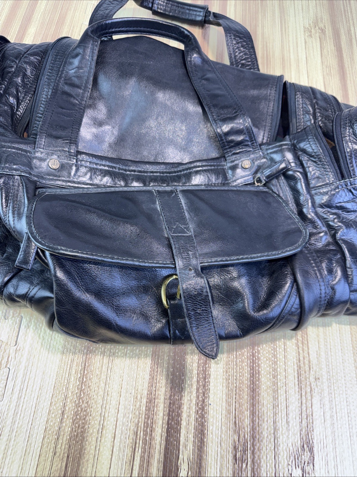Hidedesign Leather Duffel Bag Black Weekender Shoulder Strap Compartments India