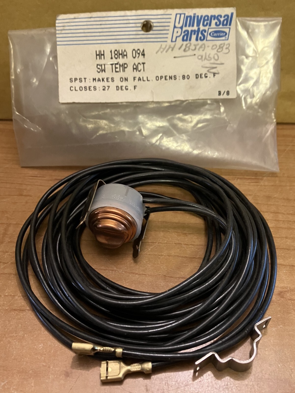 Carrier  HH 18HA 094 (HH 18A 031)  SW TEMP ACT  NOS