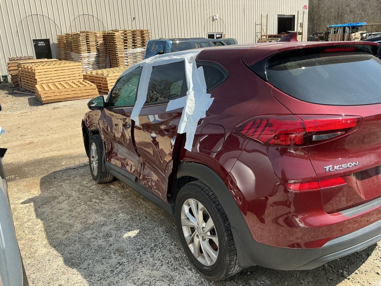TUCSON 2019 Glove Box 4987653