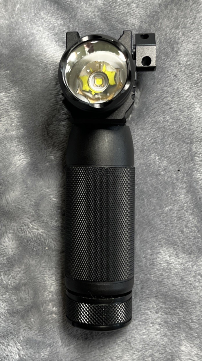 Hilight Tactical Light 1000 Lumens High Medium Low Waterproof Flashlight