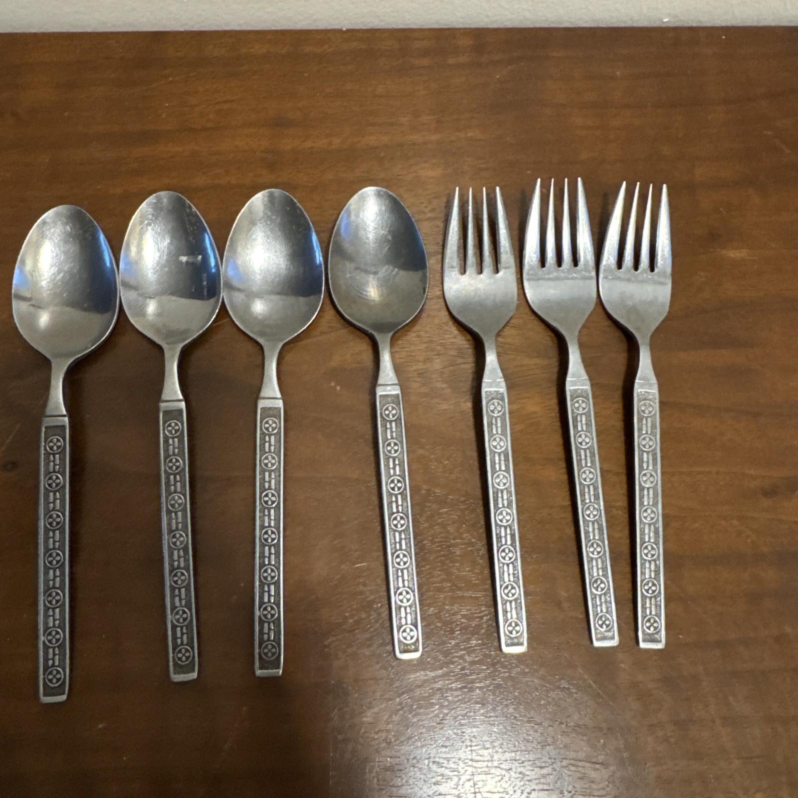 Vintage Stanley Roberts MATADOR Stainless Japan Pattern 4 Spoon 3 Dessert Fork