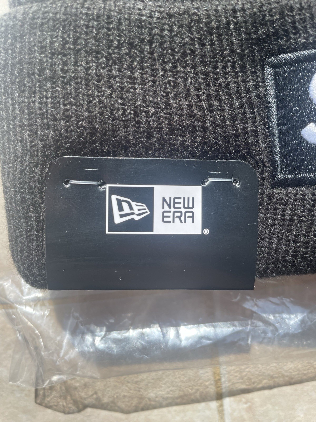 Supreme FW25 New Era Box Logo Beanie Black - Brand New In Bag🔥 Ships Fast 🚚📦