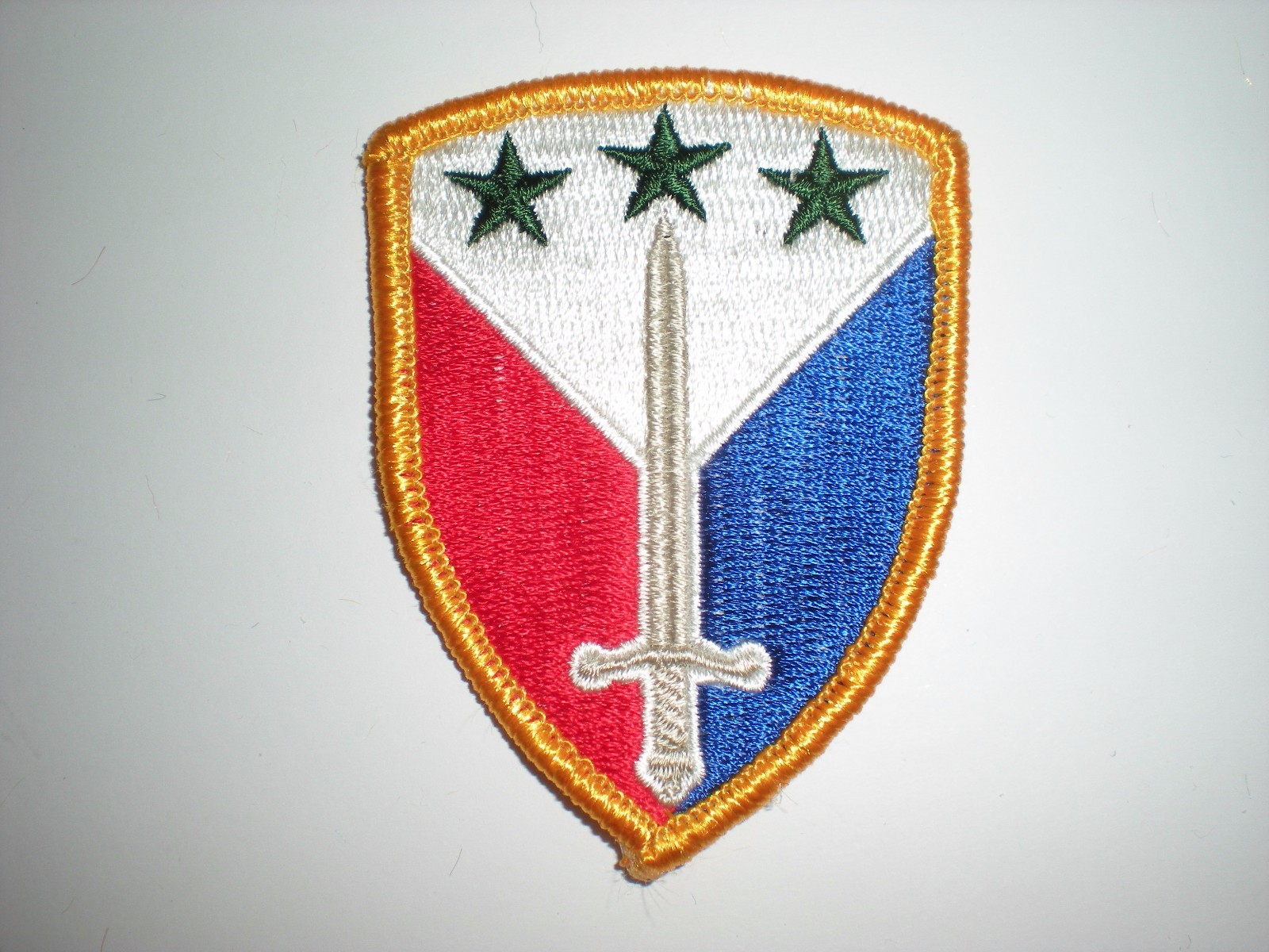 US ARMY 402ND FIELD SUPPORT BRIGADE PATCH - FULL COLOR