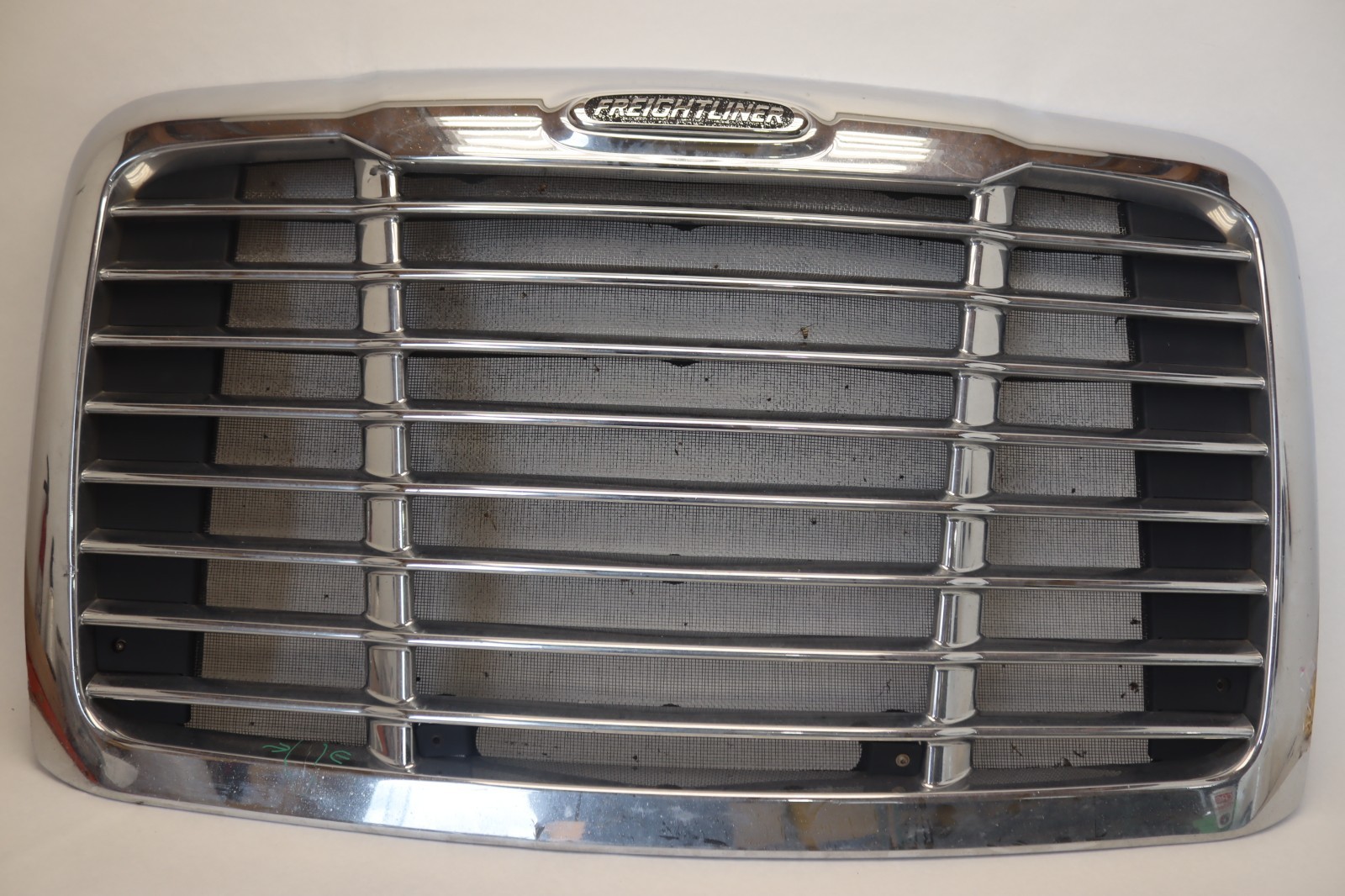 2008-2017 FREIGHTLINER CASCADIA 125 FRONT MAIN GRILL GRILLE CHROME OEM