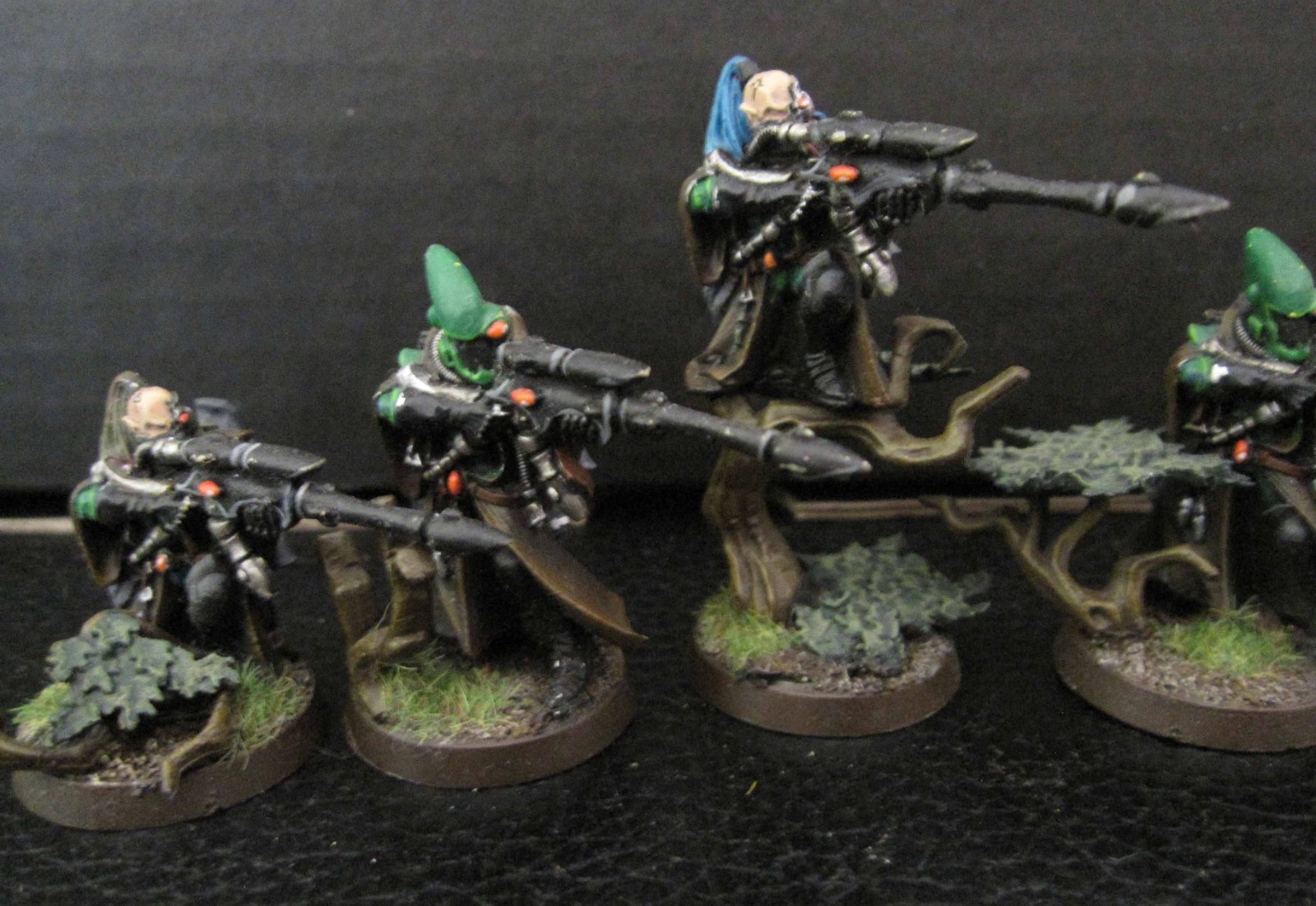 40K Craftworld Aeldari Eldar Rangers squad metal OOP painted.