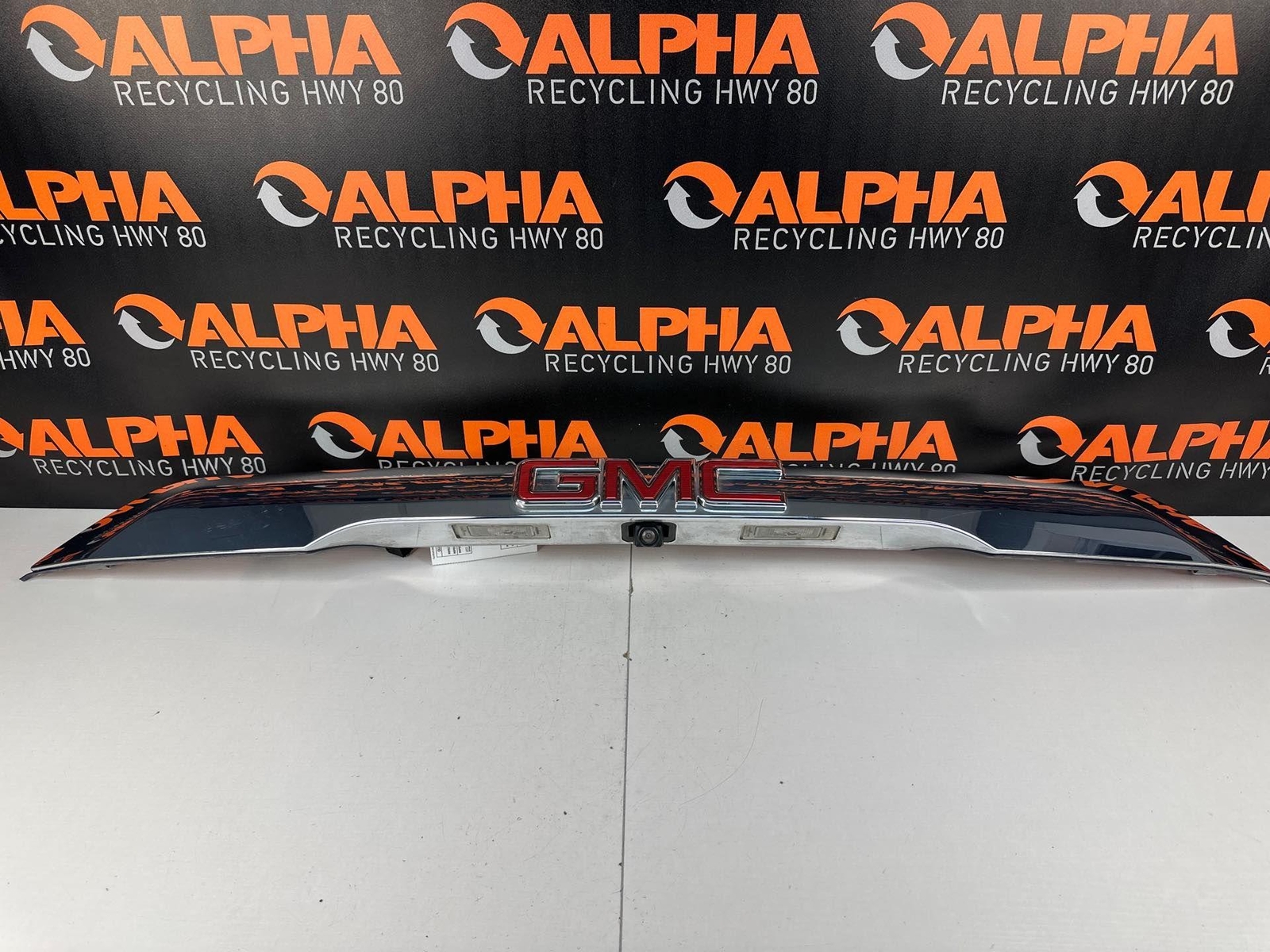 Camera/projector GMC ACADIA 17