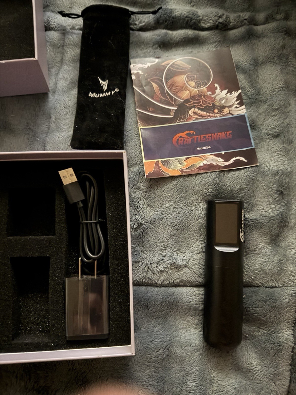 RATTLESNAKE V9 Wireless Tattoo Pen Machine Black Includes Charging Cable