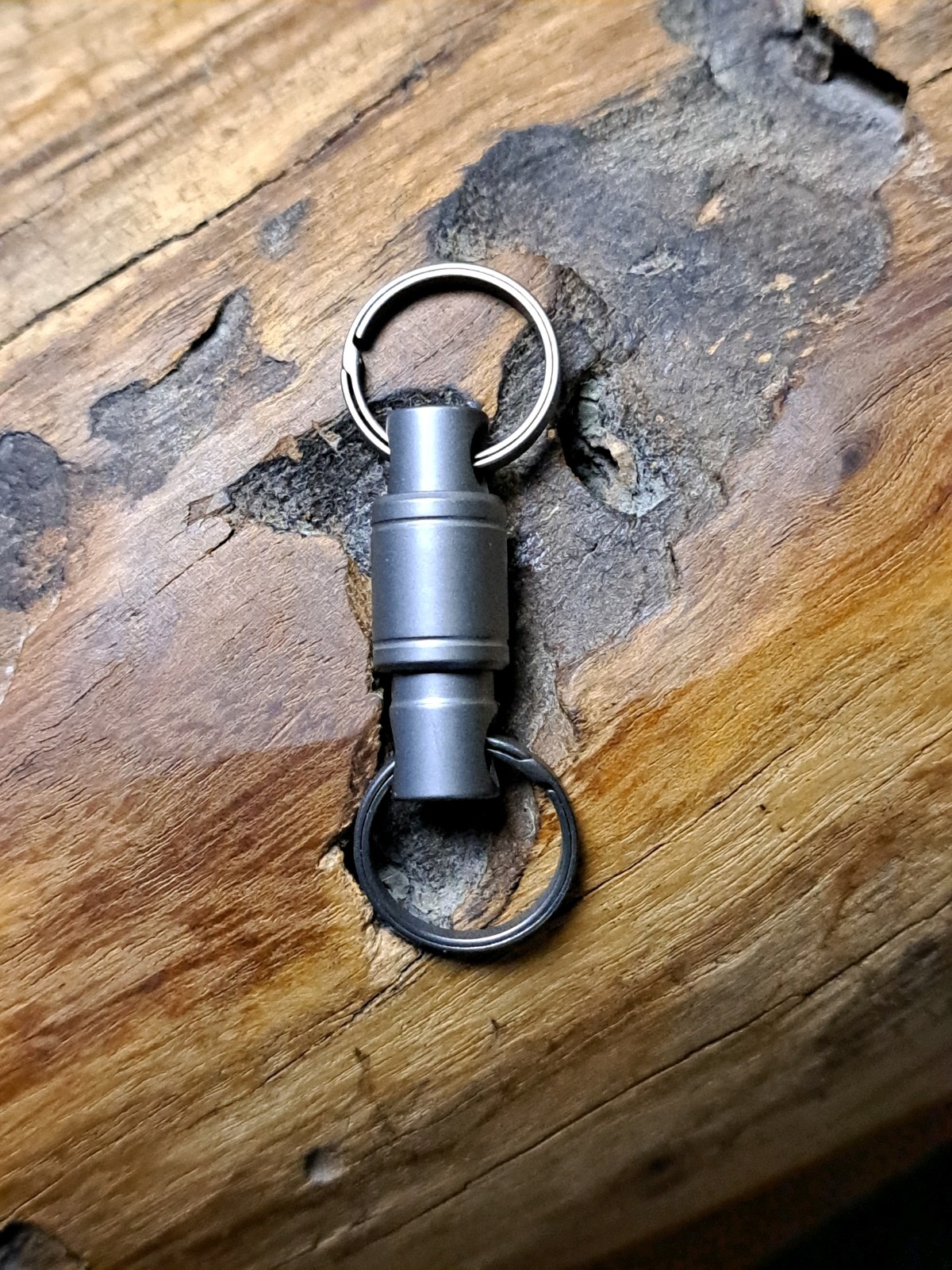 Minimalist Series Titanium Quick-Release Keychain Swivel