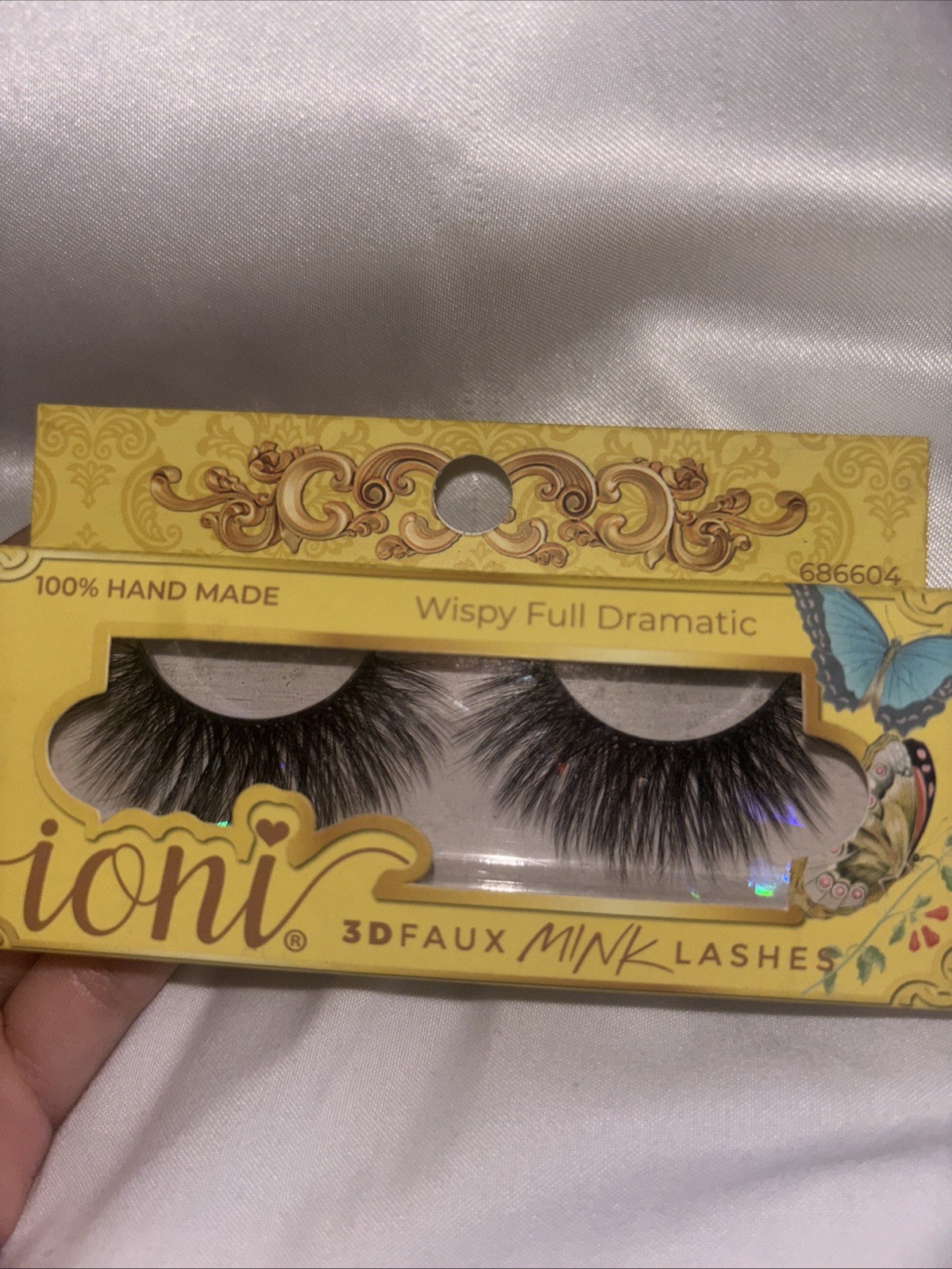 wispy full dramatic 3D faux mink lashes
