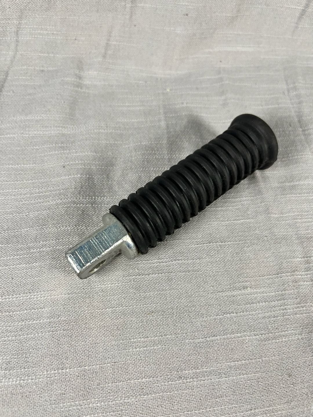 Harley-Davidson Motorcycle Foot Pegs Pair