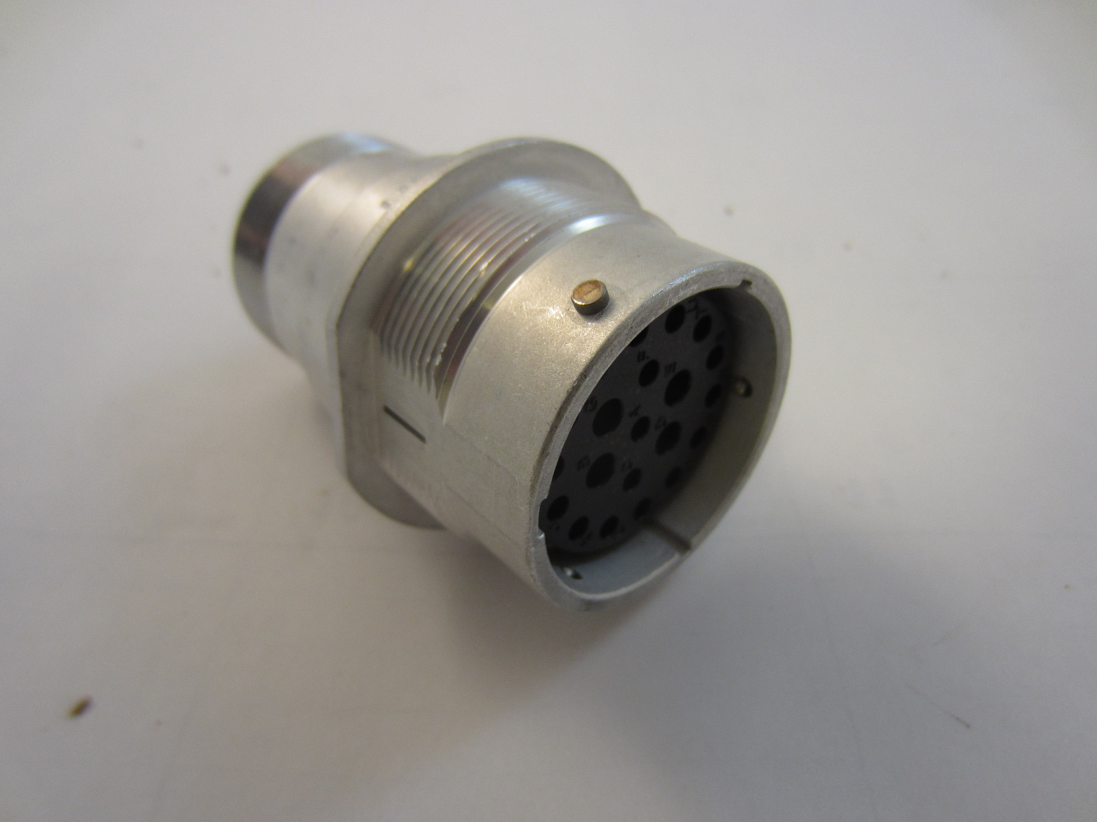 LADD INDUSTRIES DEUTSCH HD30 SERIES CONNECTOR HD34-24-21SN-059