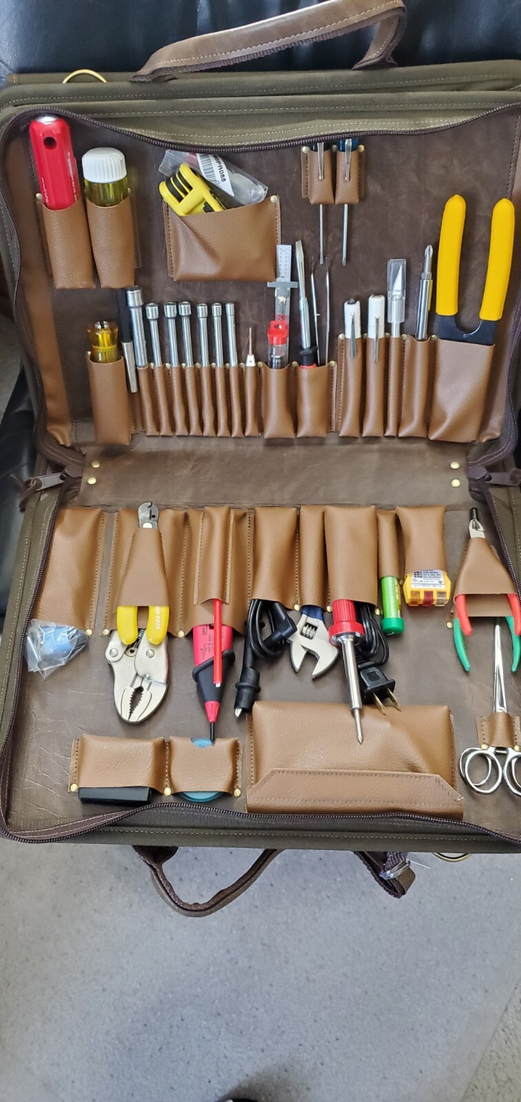 Tec-Tuff 7622 Field Engineer's Portable Tool Kit