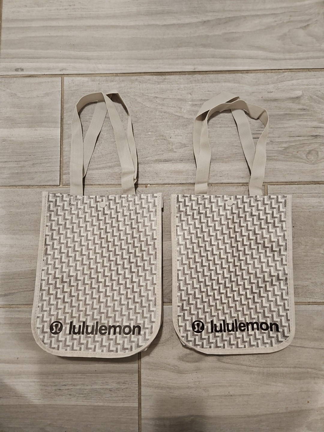 Lululemon Reusable Shopping Tote Small – Holiday 2025 Edition (New) Lot of 2