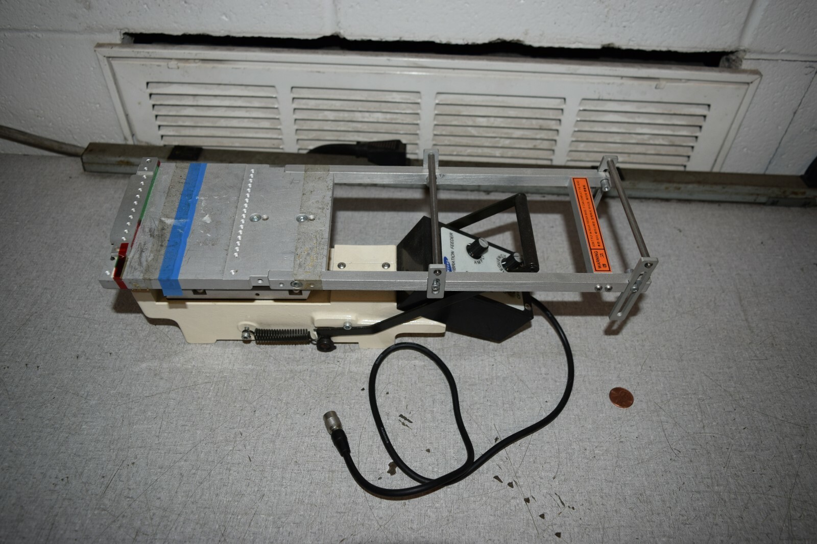 Samsung Vibration Vibratory Feeder VF-01046-14