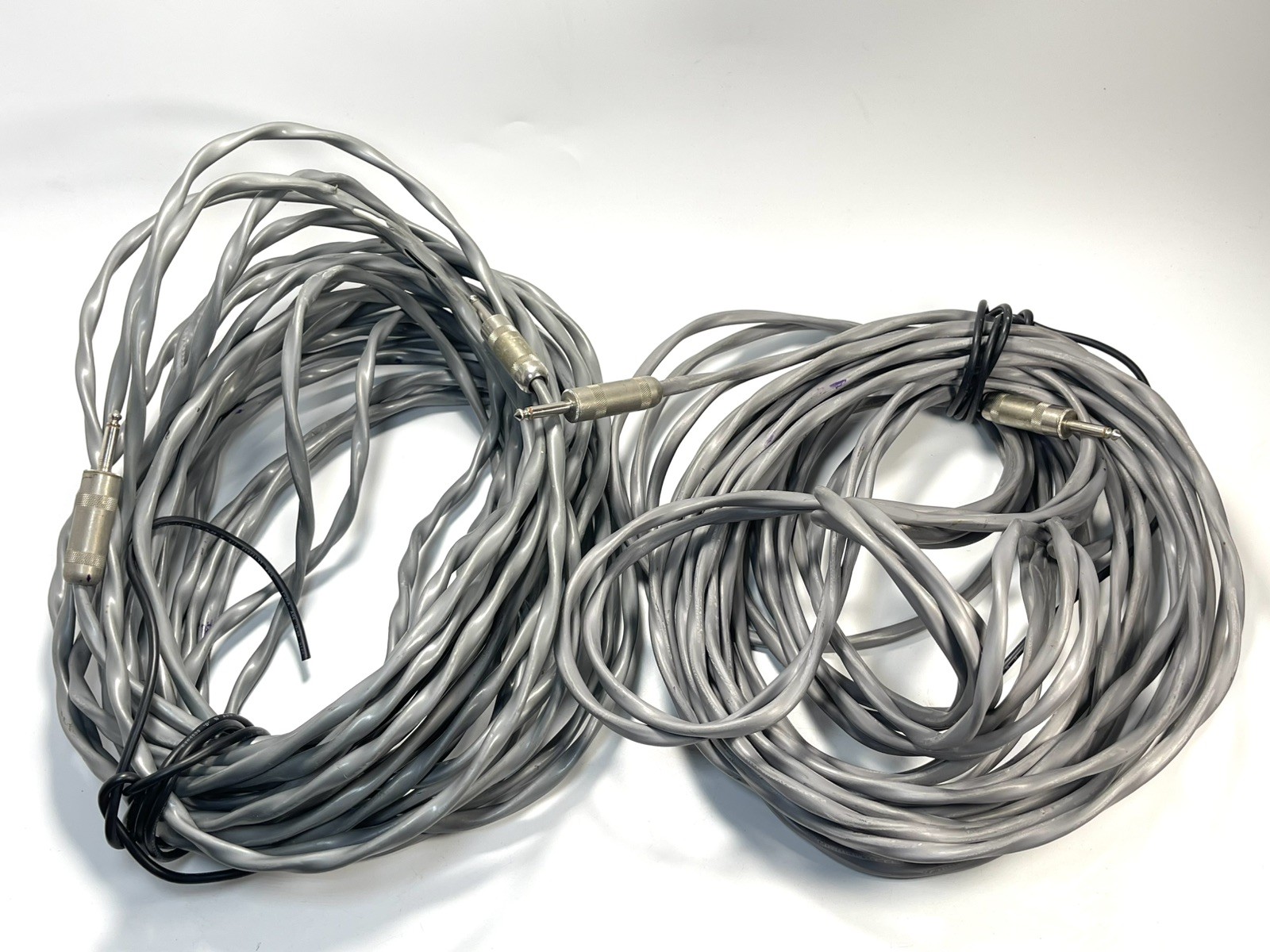 2 Instrument Cable 62 ft Horizon Concert Quality