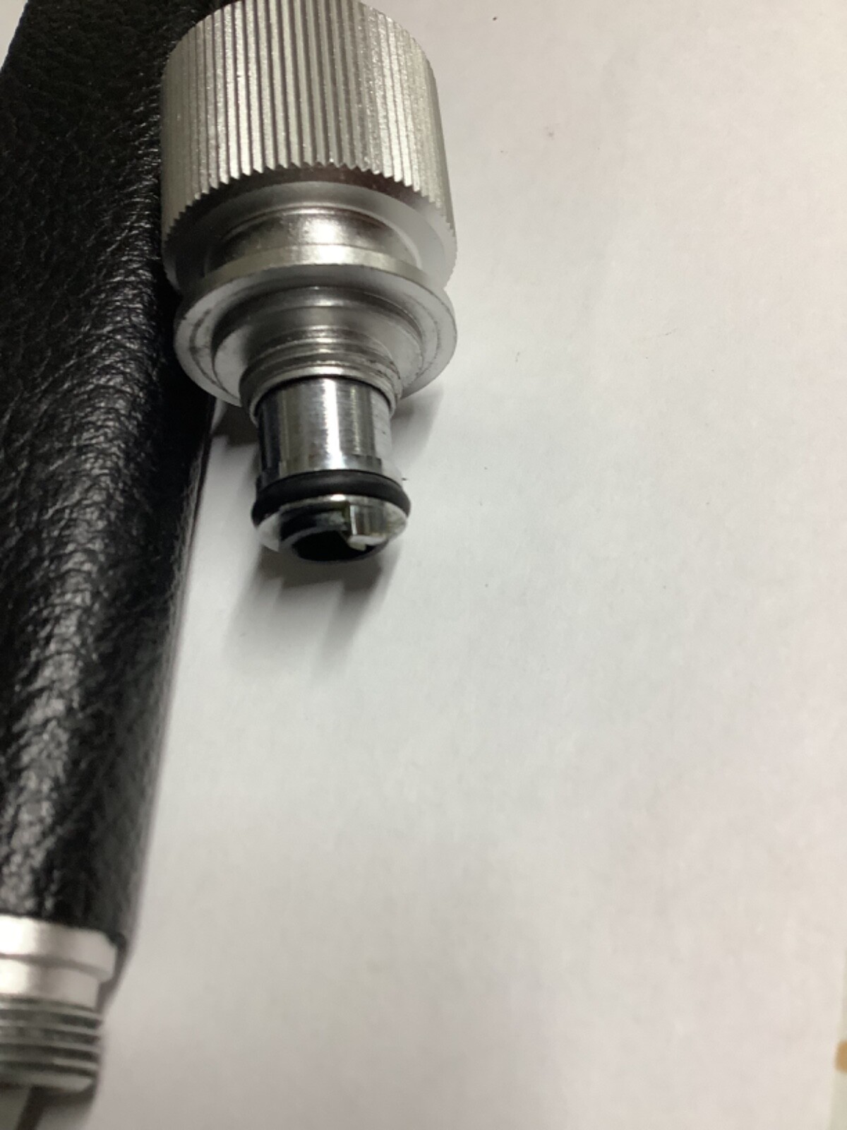 Nikon Nikonos Underwater Flash Bulb Unit & Case
