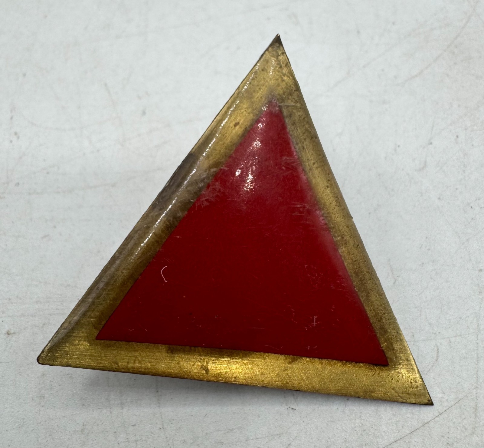 Vintage Saddam era Iraqi Army Iraqi Republican Guard Sleeve Triangle Pin Badge