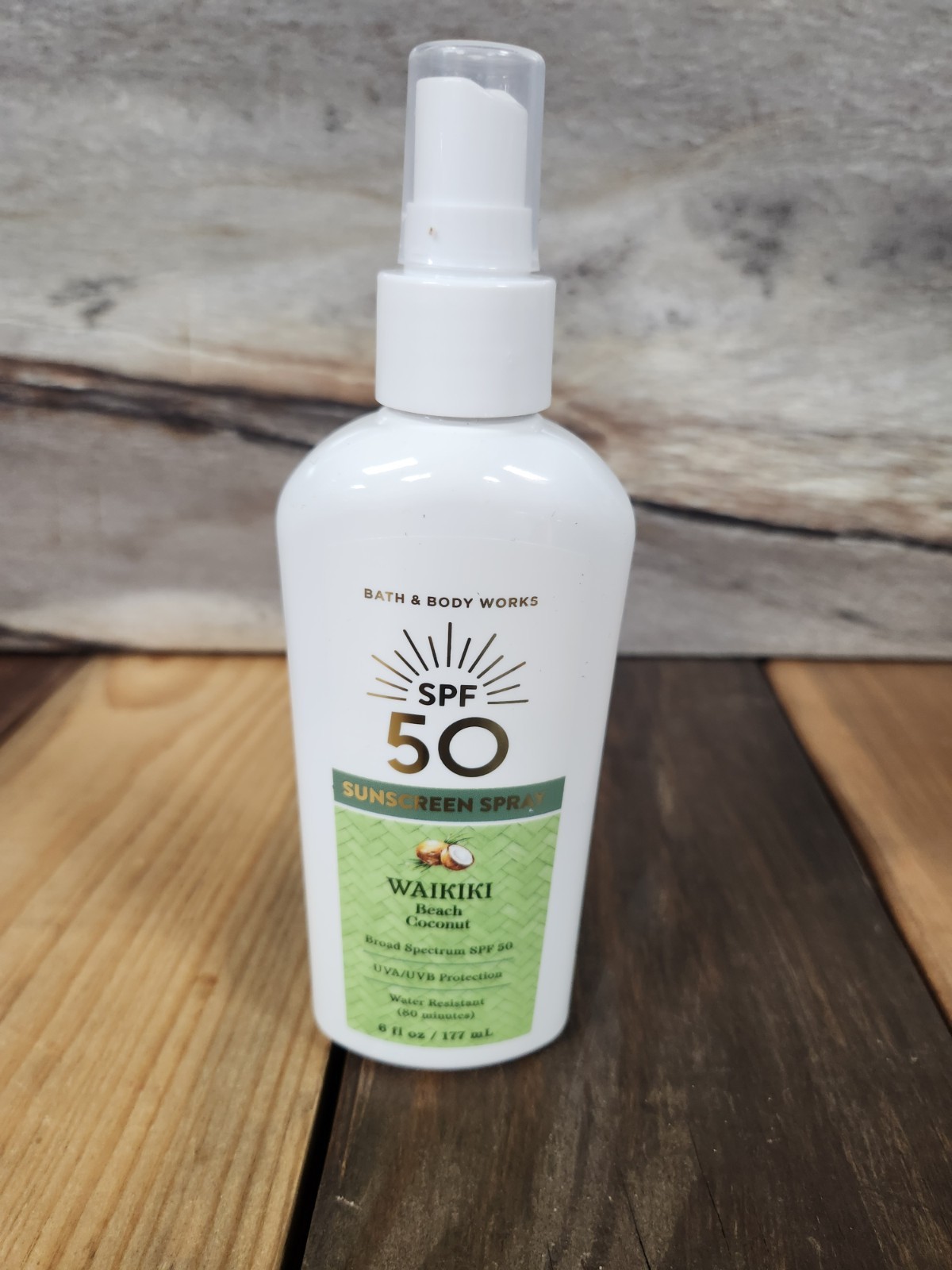 Bath & Body Works Sunscreen Spray SPF50 Waikiki Beach Coconut 6oz