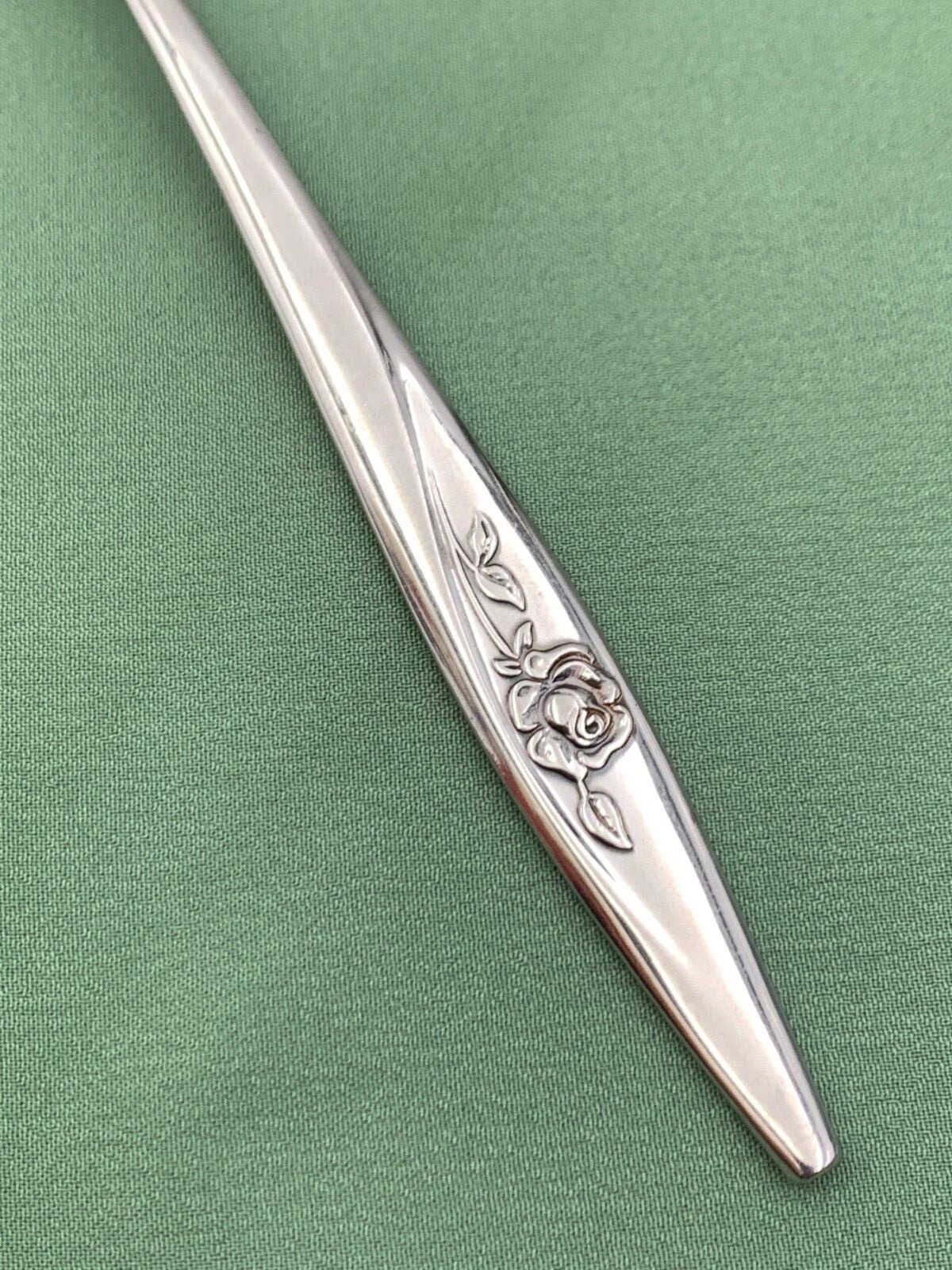Lasting Rose Stainless Flatware by ONEIDACRAFT *You Choose Piece* 22-1960