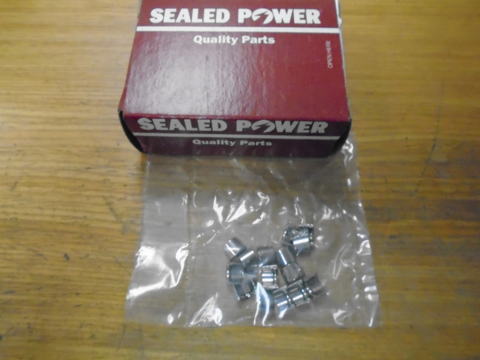 NOS! Engine Valve Spring Retainer Keeper Sealed Power P/N:  VK-243 Qty: 16