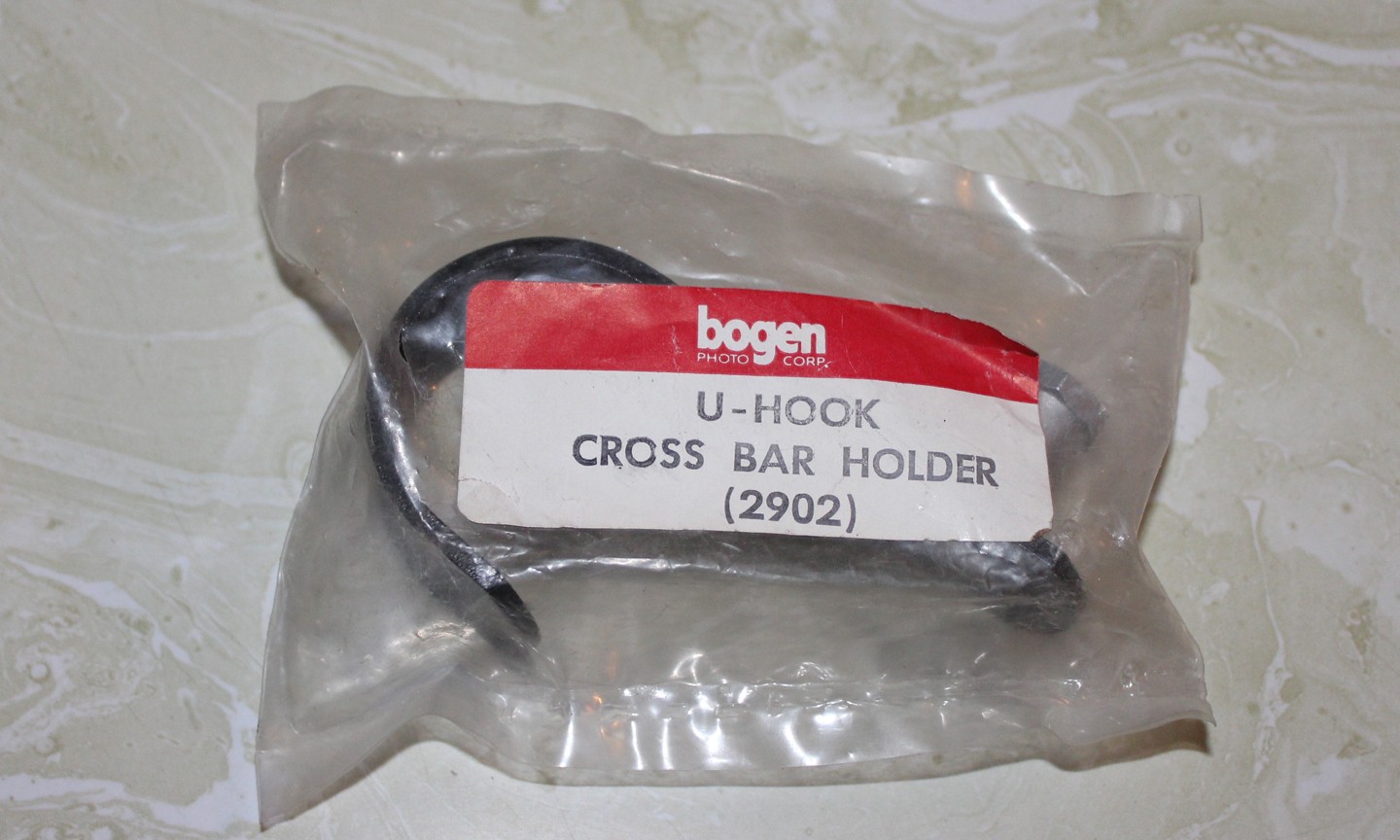 Bogen V - Hook Cross Bar Holder # 2902   P02