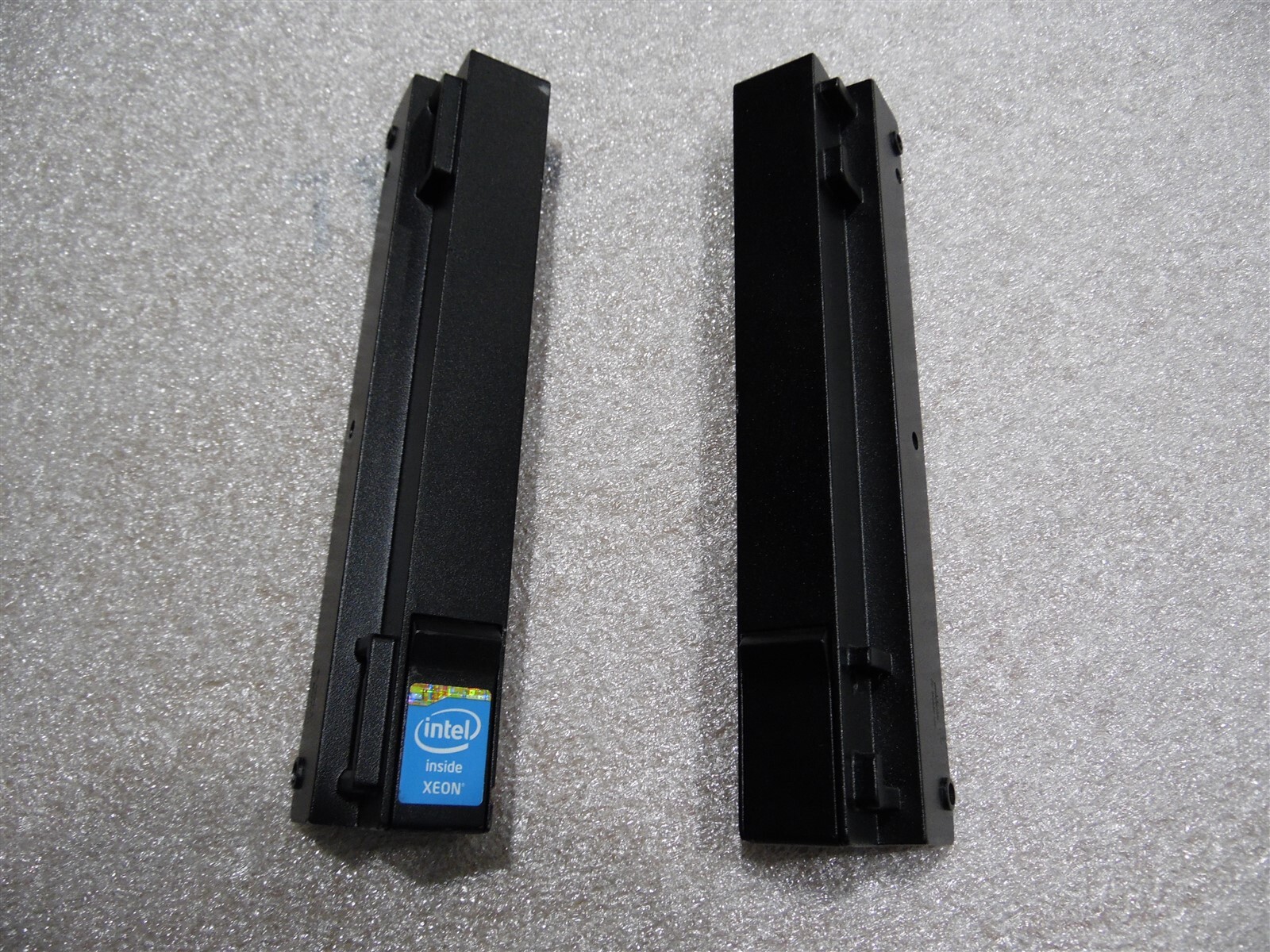 DELL POWEREDGE SERVER T440 T640 T430 T630 T320 T420 RACK EARS WITH SCREWS