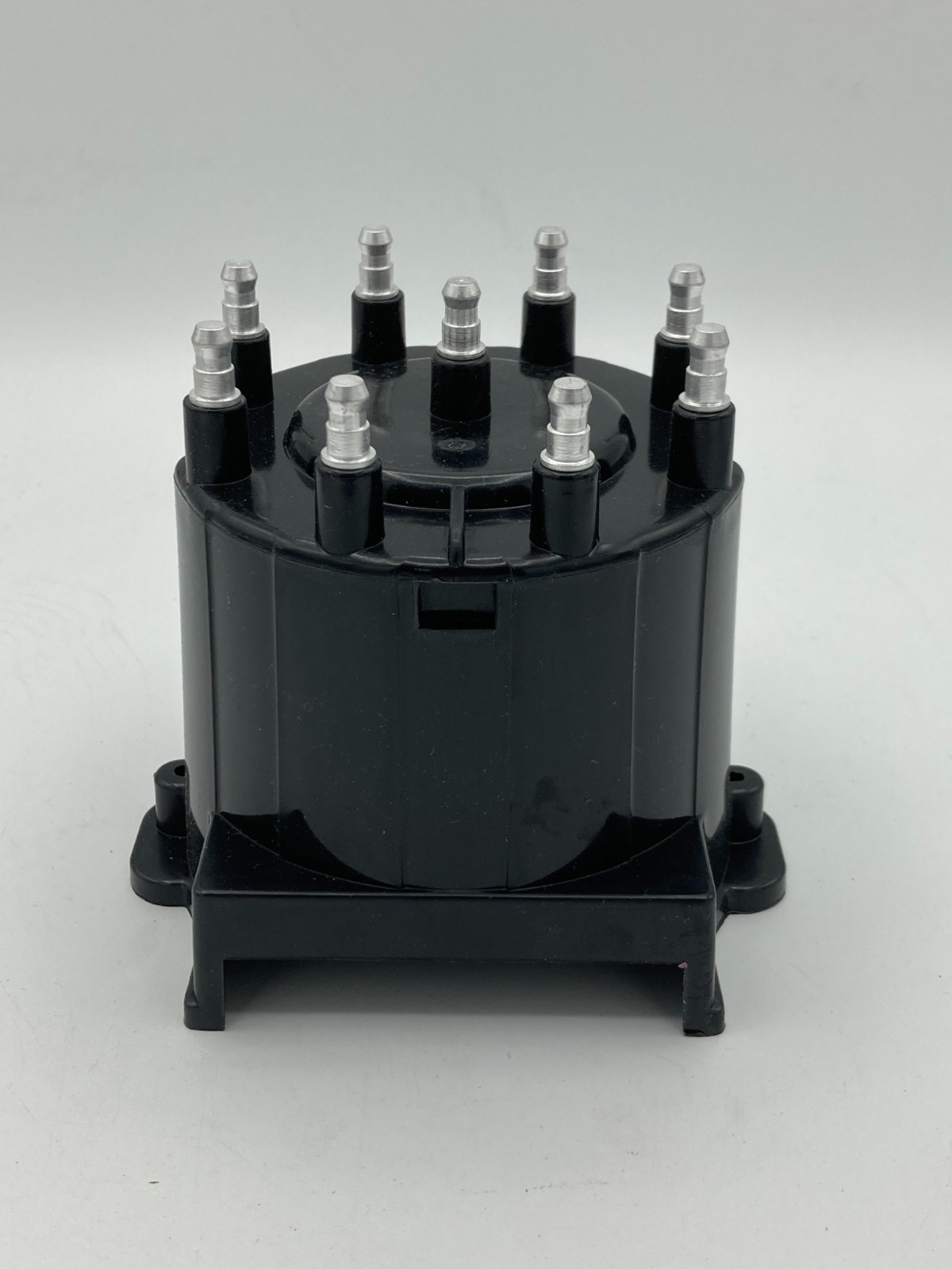 Wells E01703 Distributor Cap