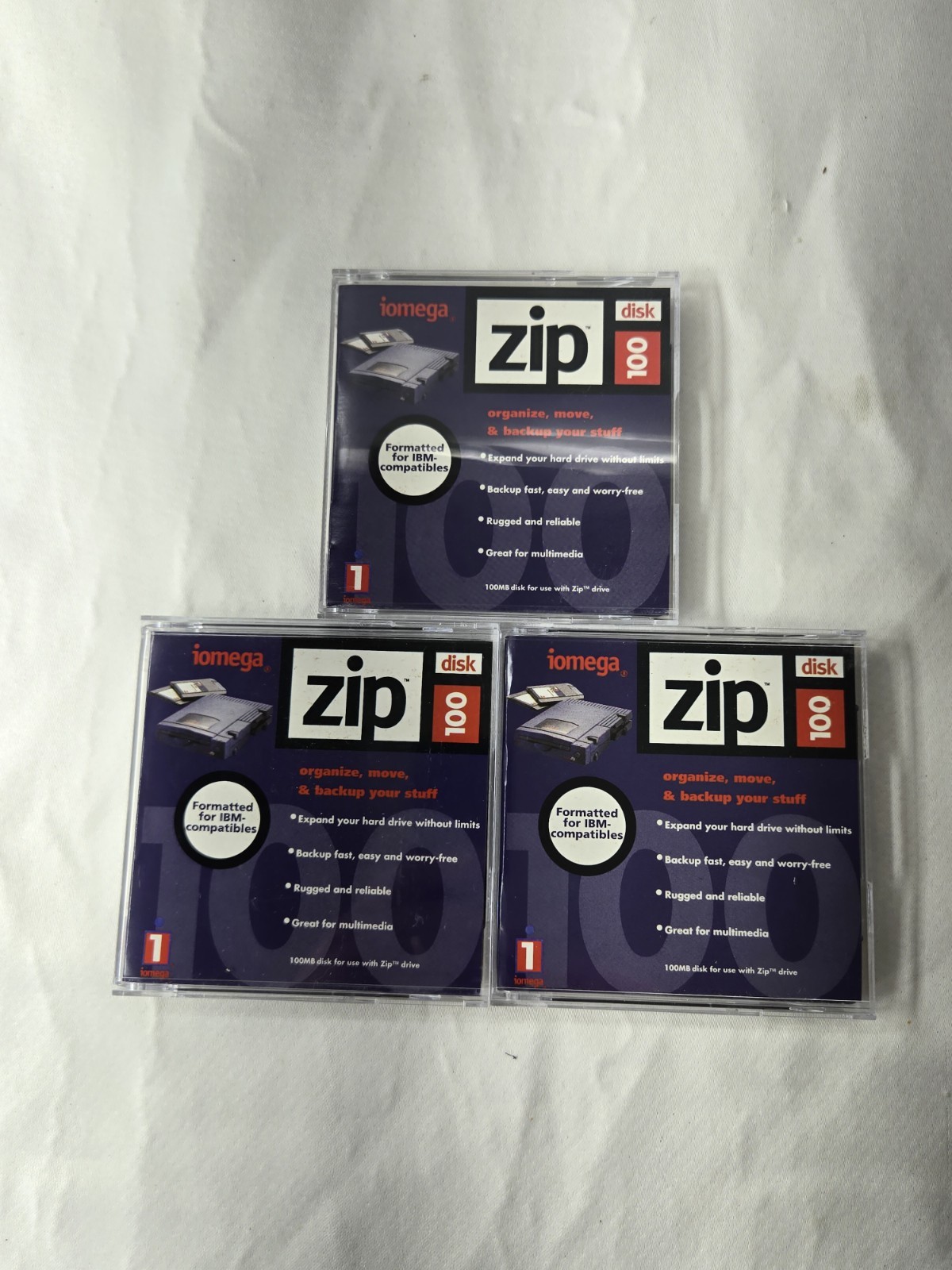 iomega/Fuji Zip 100 Disk Formatted for IBM Compatibles with Cases 100MB Lot of 3