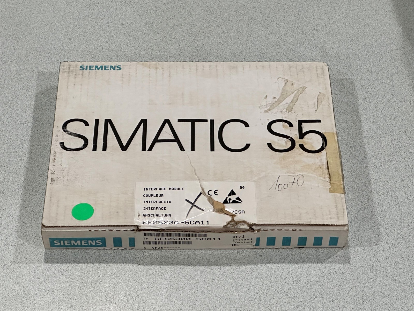 SIEMENS SIMATICS S5  6ES5300-5CA11 INTERFACE MODULE *NEW IN BOX*
