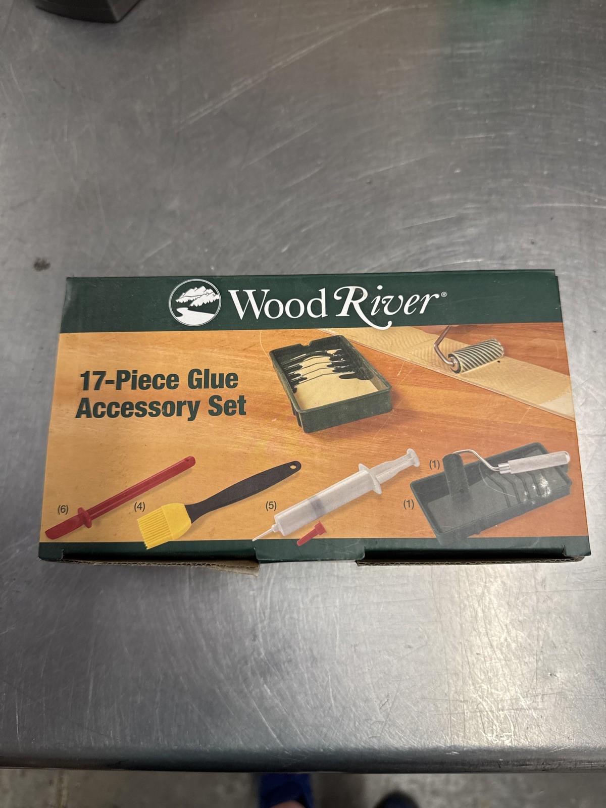 Wood River 17 Piece Glue Accessory Set
