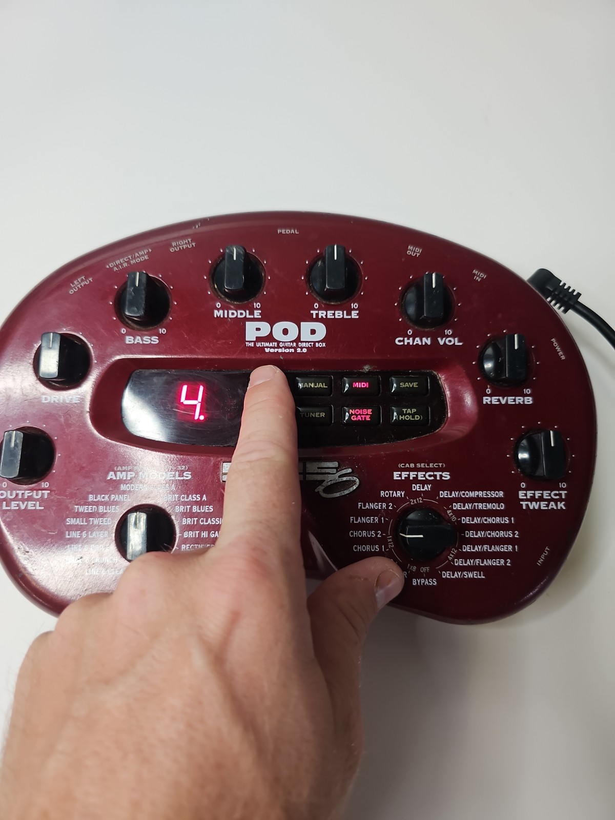 Line 6 POD 2.0 Multi-Effects Guitar Effect Pedal