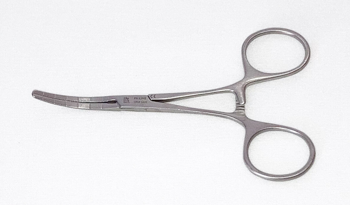 Pilling 35-7110 Slight Curved 4-1/2" Pediatric Clamp - Free Shipping !!!!!!!!!!!