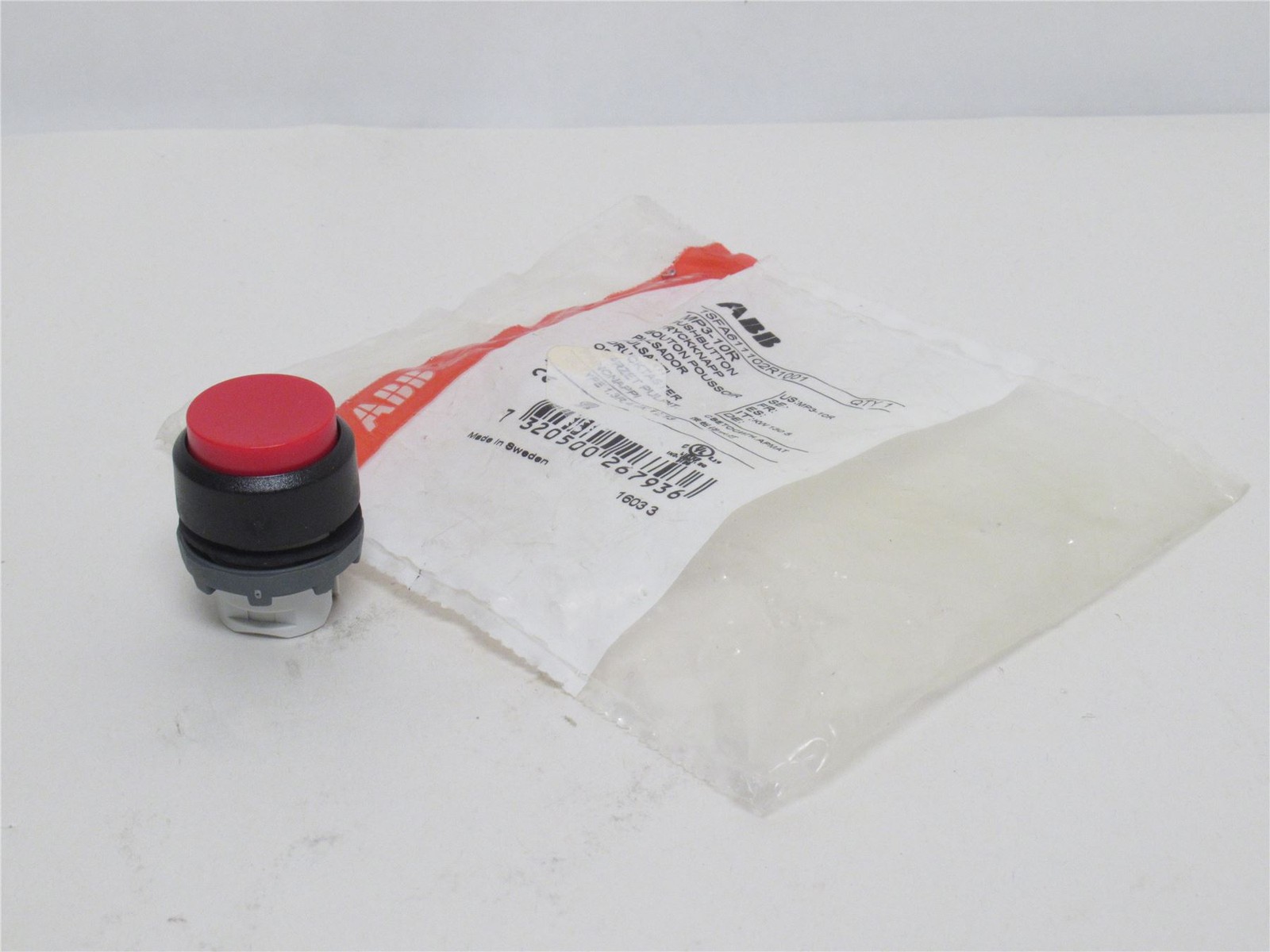 244004 New-No Box; ABB 1SFA611102R1001 Red Push Button Head; 22mm; Momentary