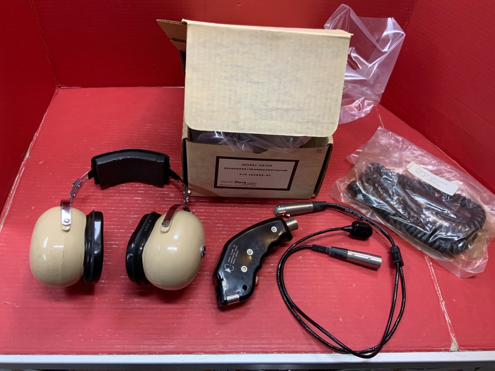 David Clark Beige Aviation Headset Model H8350 with Belt Station