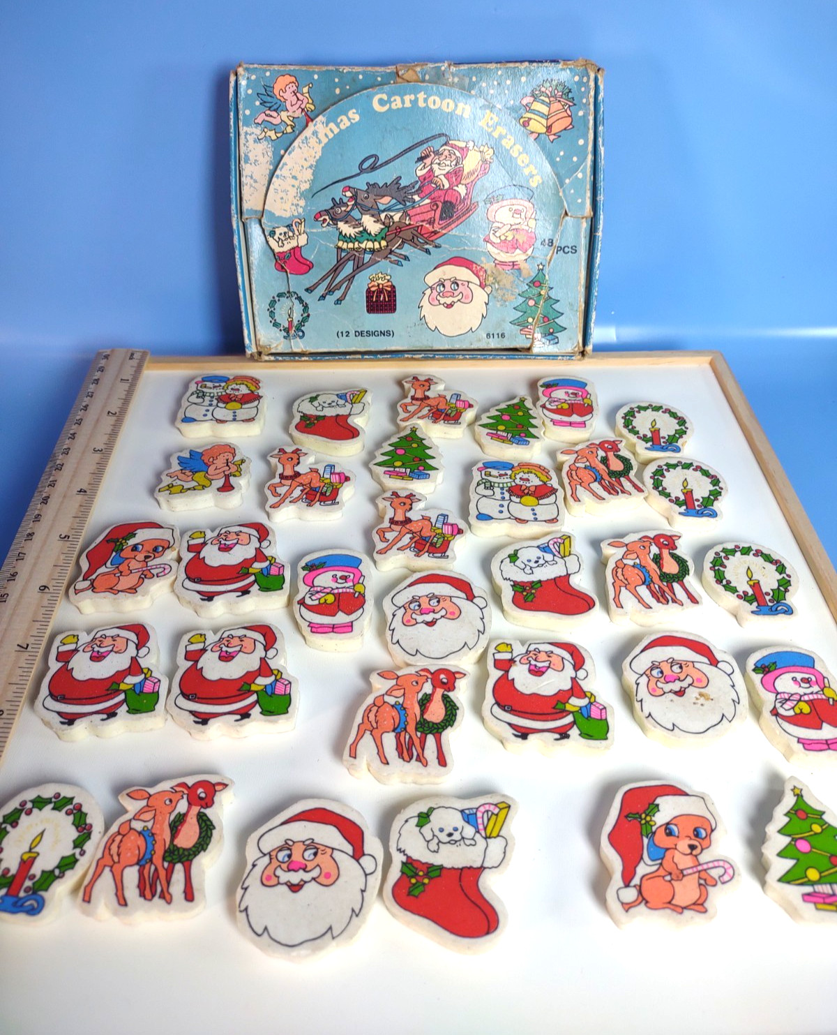 Vintage Lot Of 32 Christmas Cartoon Erasers Made In Taiwan 80's *Needs Cleaning*