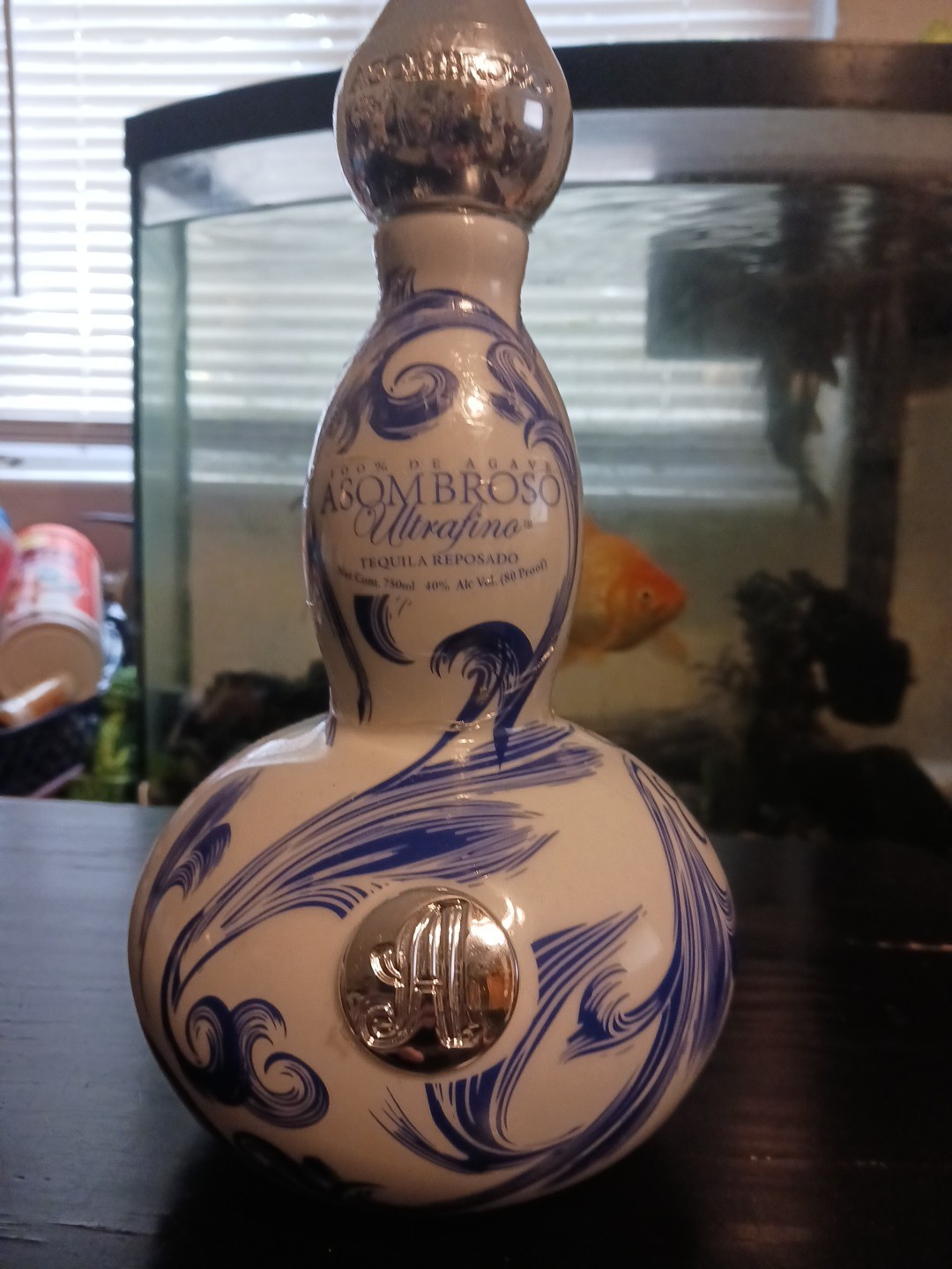 Asombroso Ultrafino Tequila Reposado Eros EMPTY BOTTLE COLLECTIBLE, Mint!!