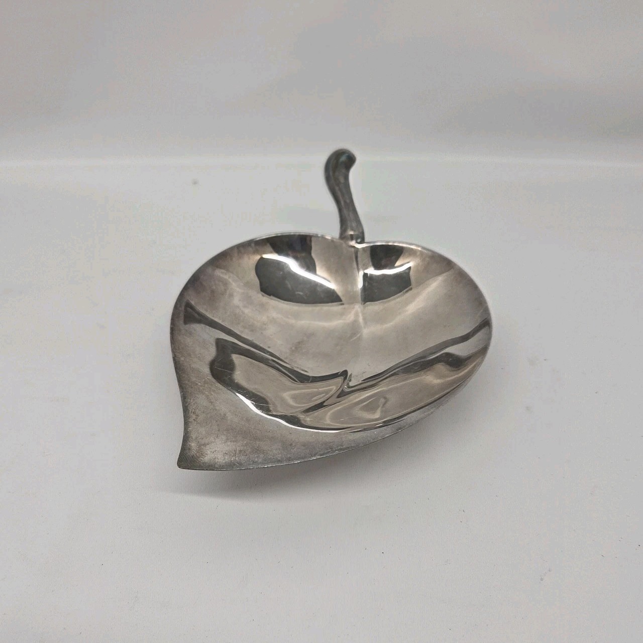 1883 F.B. Rogers Silver Co Leaf Trinket Candy Dish MCM Vintage