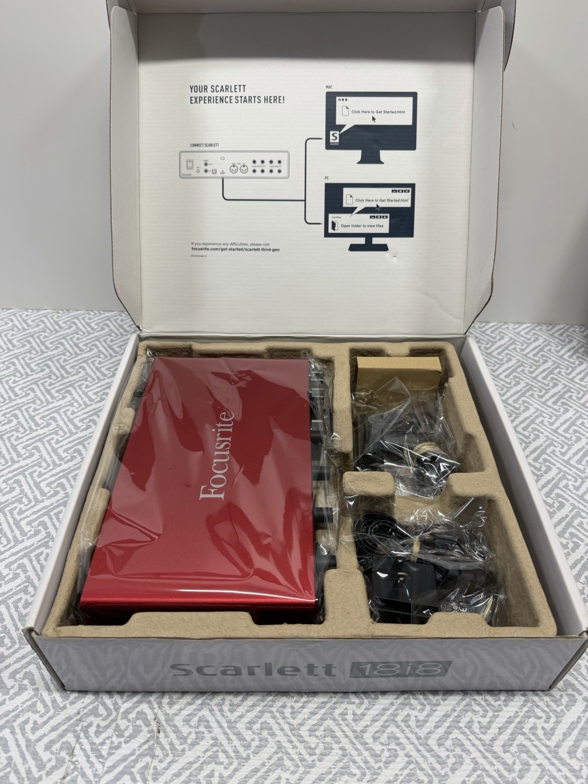 Focusrite Scarlett 18i8 (3rd Gen) USB Audio Interface - Complete Open Box CIB