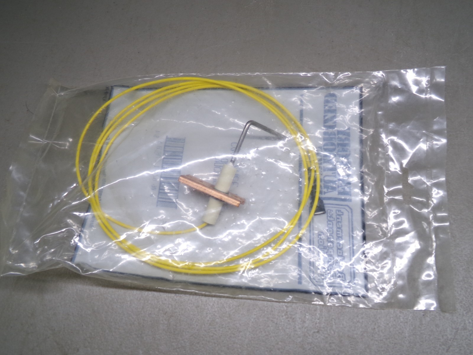 CARRIER LH33WZ005 FLAME SENSOR ASSEMBLY