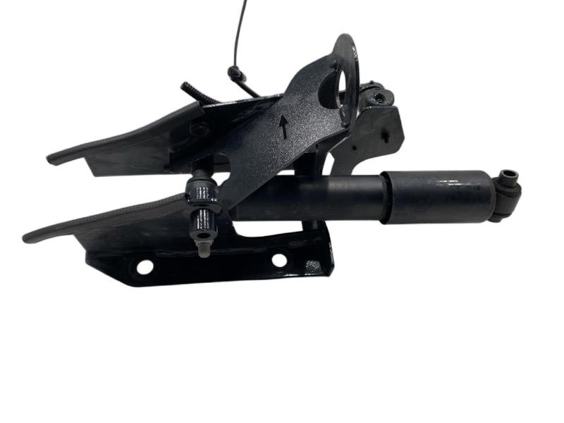 2023 Cab Mount for Kenworth T680 (630-10888)