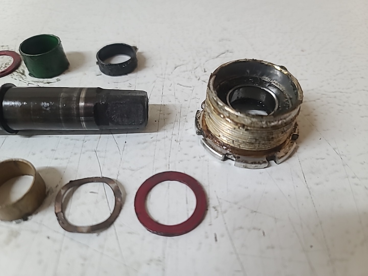 Vintage Real Design Bottom Bracket 107mm