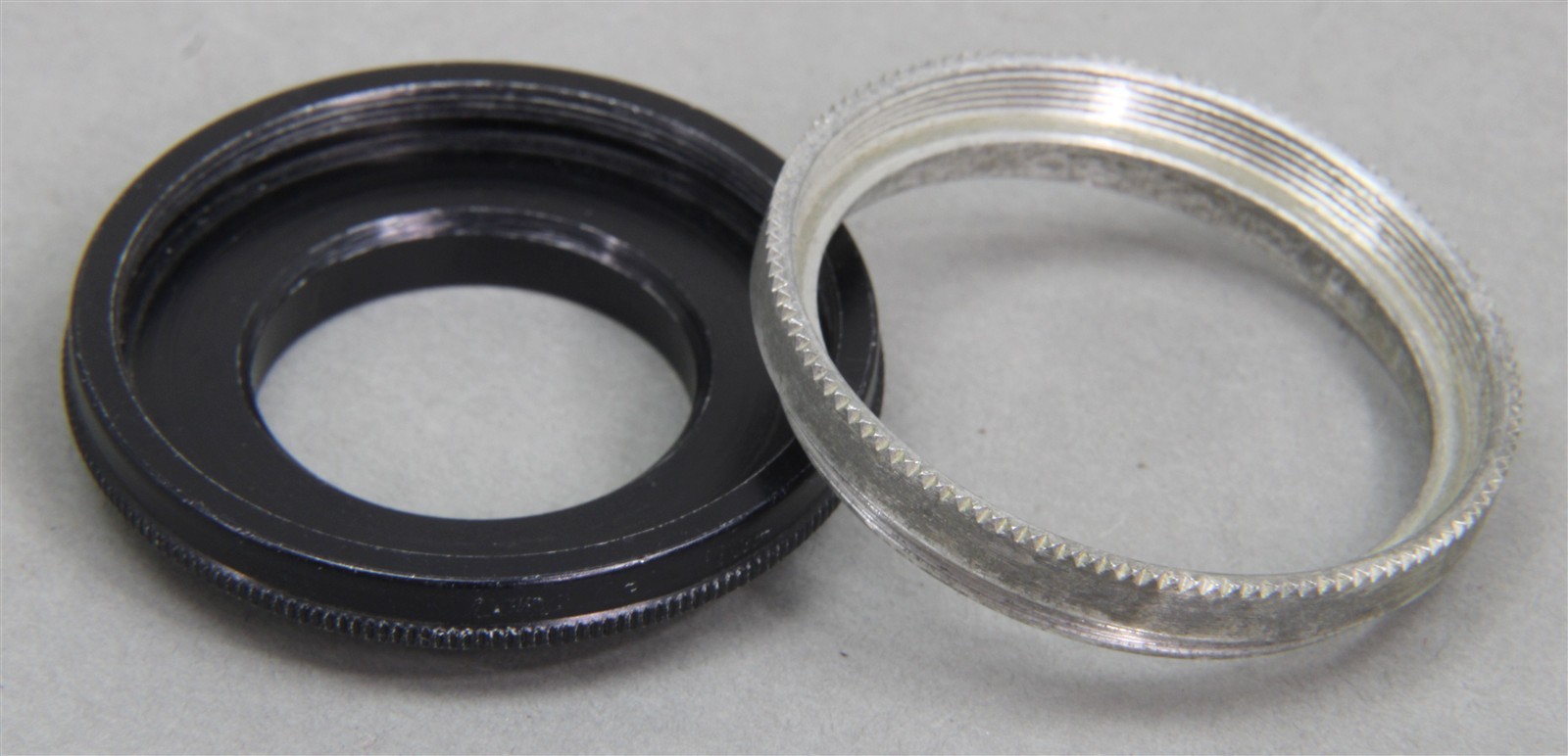 29.5mm Lens Thread to Series VI 6 Filter Holder/Adapter w/Retaining Ring