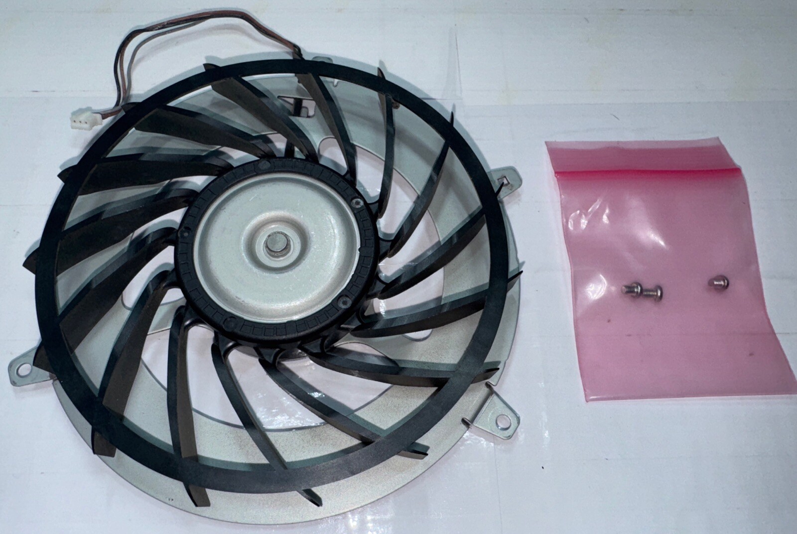 OEM Sony PS3 Fat 15 Blade Cooling Fan w Screws CECHA01 CECHB01 CECHE01 Tested